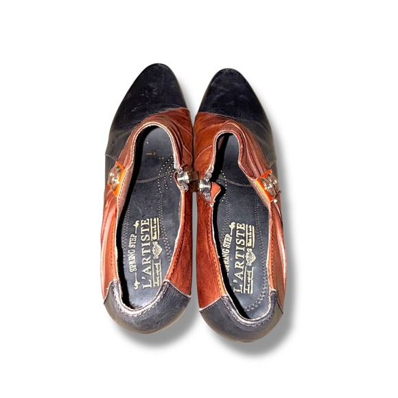L'Artiste Spring Step Joella‎ Shoes Size 39 Brown Leather Heels Button Detail - Picture 8 of 13